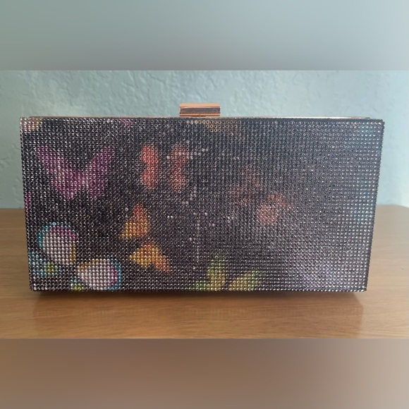 Butterfly Rhinestone Clutch - Picture 5 of 8